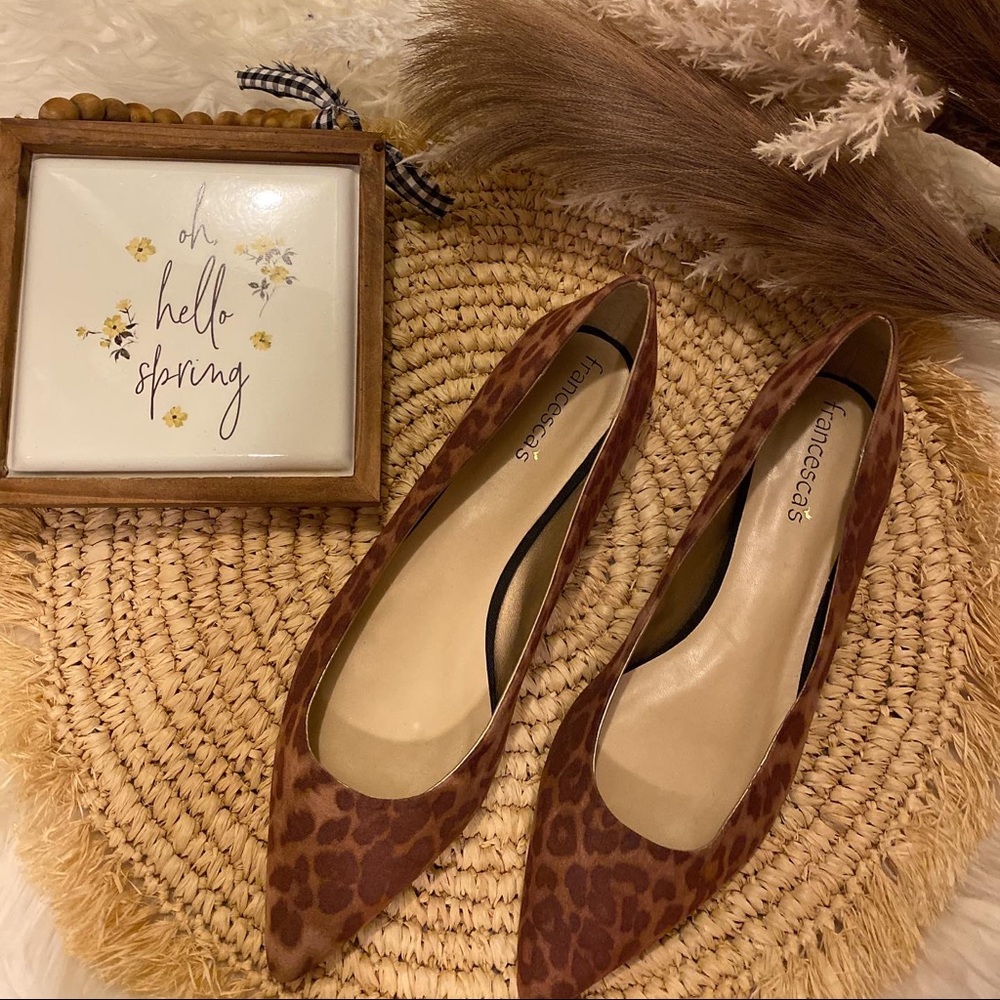 Cute Pointed Toe Leopard Printed Flats